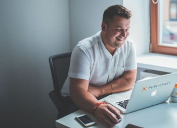 Следуй за лидером: история стартапа Publicfast